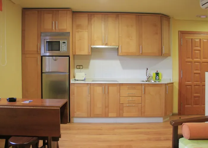 Ababides アパート バイヨーナ